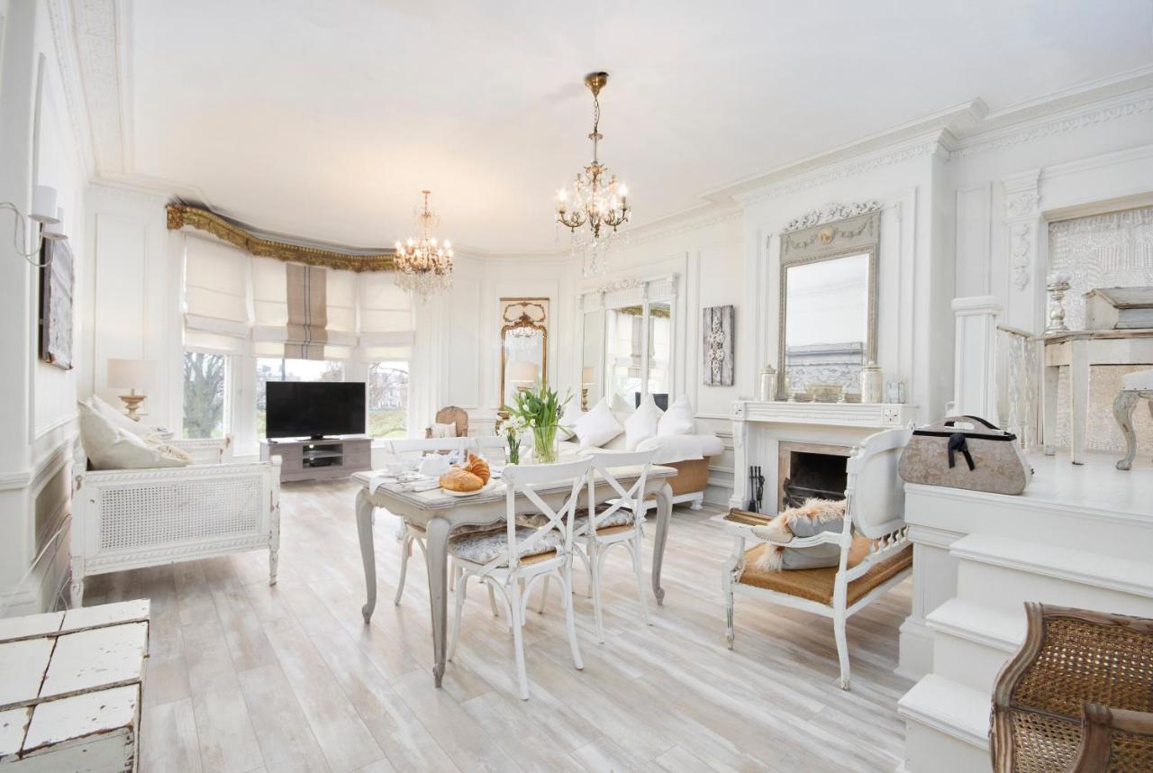 The Stunning French Boudoir Of Harrogate Apartment Exterior photo