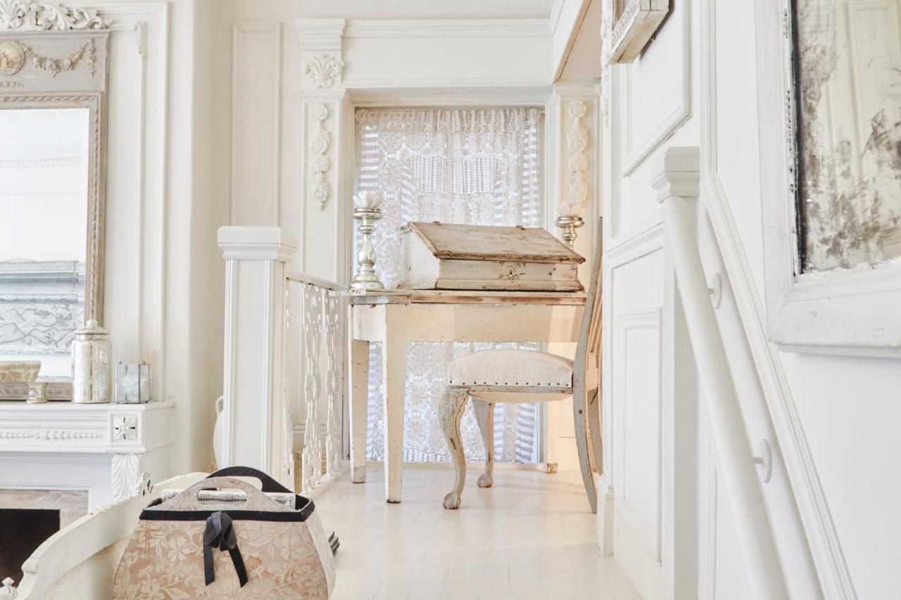 The Stunning French Boudoir Of Harrogate Apartment Exterior photo